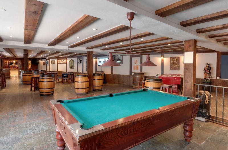 Sports Hotel Nayade Los Ángeles de San Rafael Eksteriør billede
