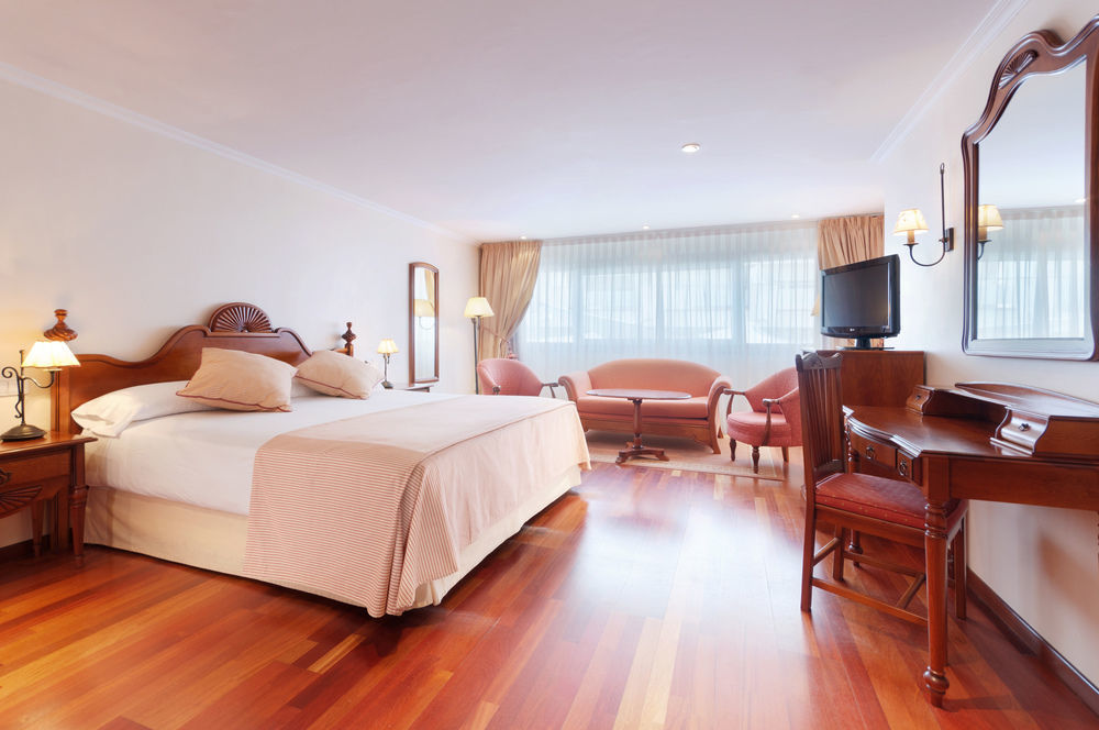 Sports Hotel Nayade Los Ángeles de San Rafael Eksteriør billede